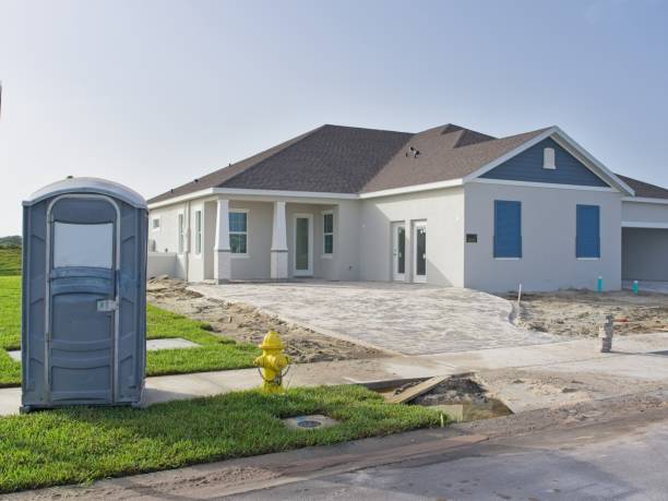 Best Luxury portable toilet rental  in Clinton, WA